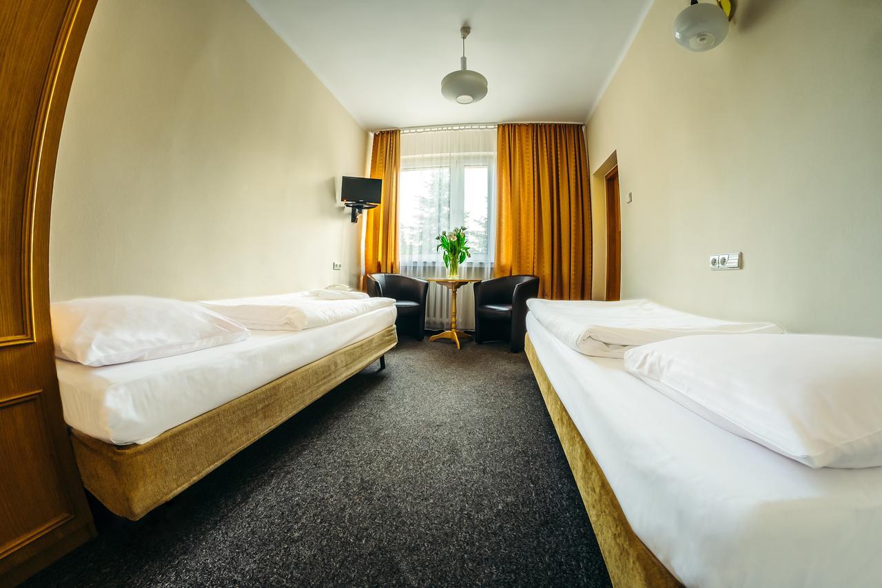Hotel Osrodek Szkoleniowo-Wypoczynkowy "Stodoly" Rybnik  Exteriér fotografie